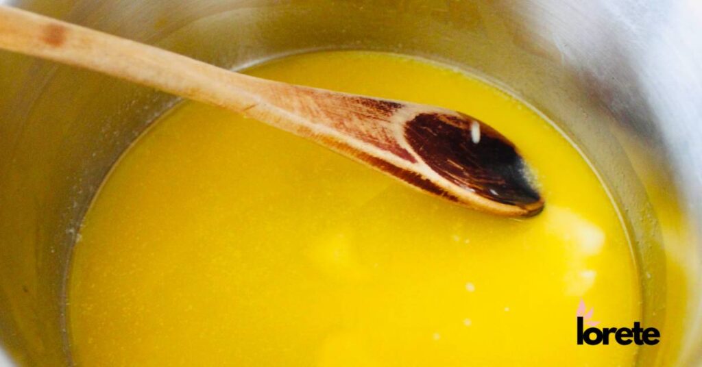 chlebek bananowy roztopione masło