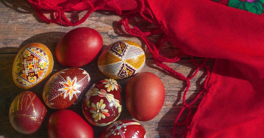 domowe pisanki naturalne sposoby barwienia jajek pisanki