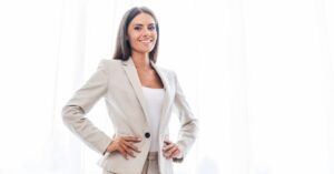 garnitur damski. jak dobrze wybrac garnitur damski glowne