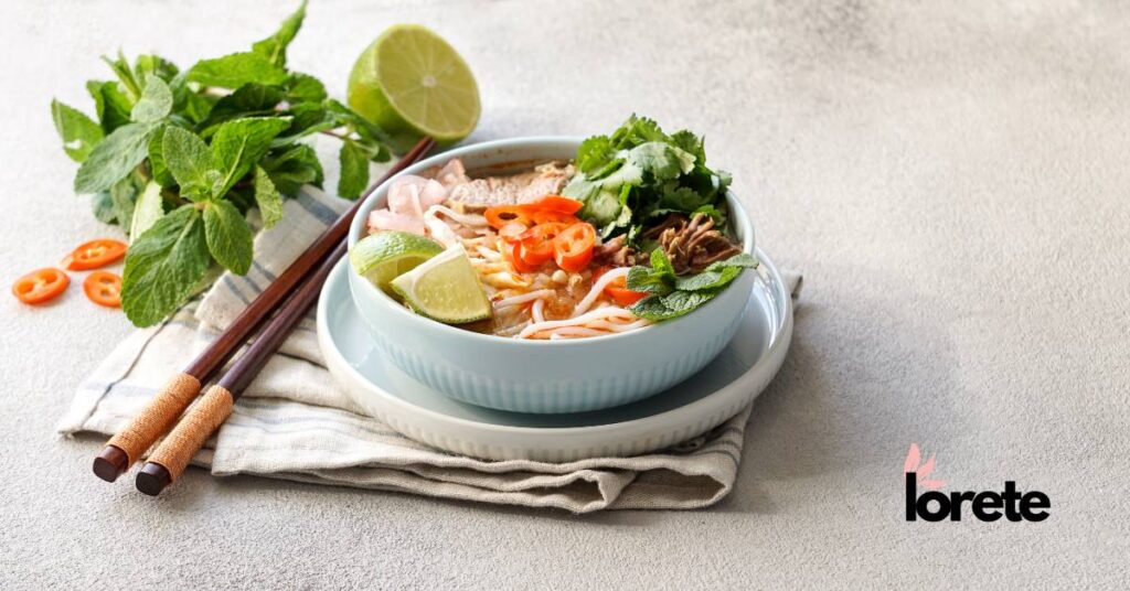 kuchnia wietnamska zupa pho