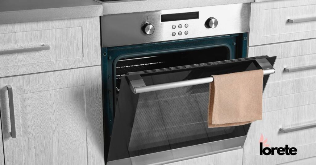 minimalizm w kuchni piekarnik