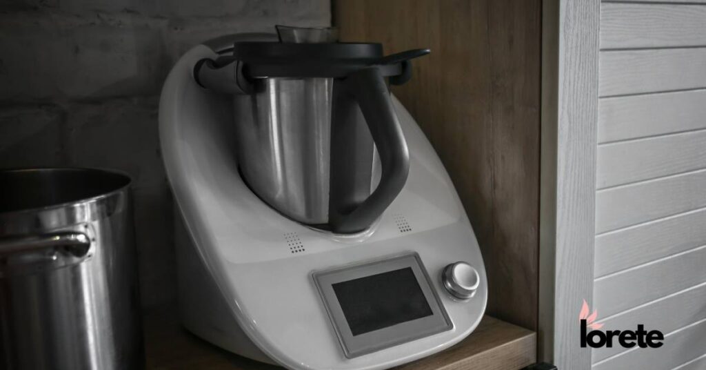 minimalizm w kuchni sprzęty wielofunkcyjne