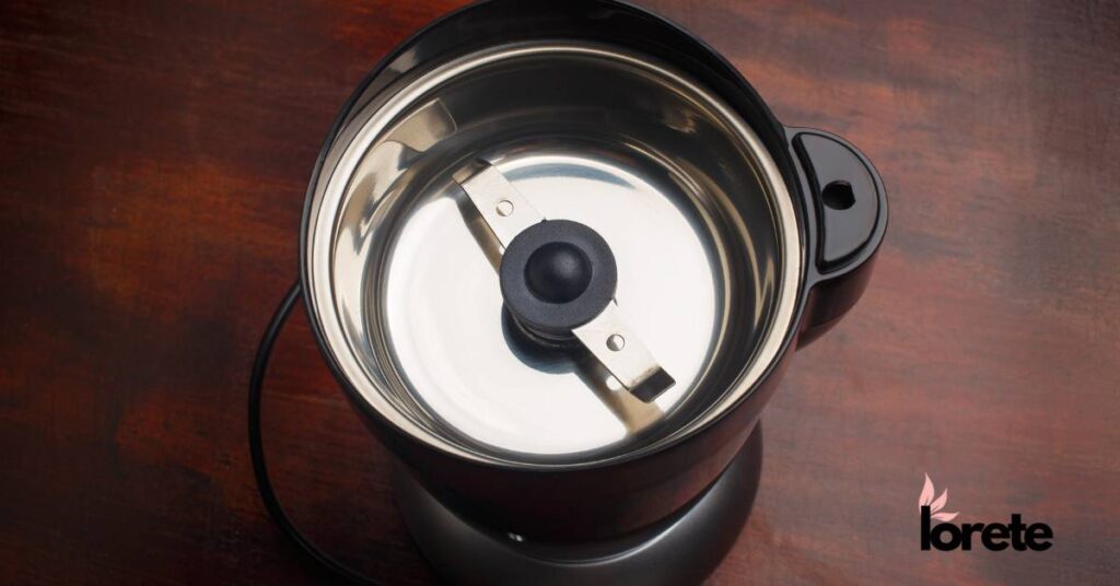 najciekawsze akcesoria do kuchni młynek elektryczny