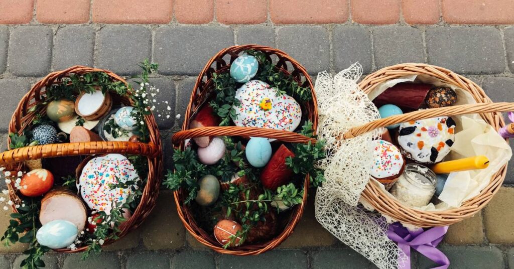 święconka wielkanocna koszyczki ze święconką