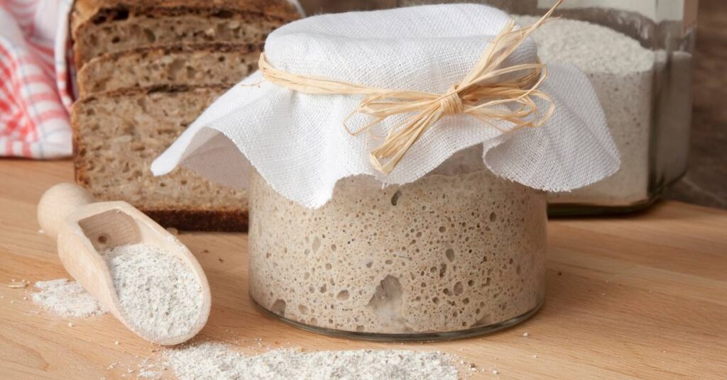 pieczywo na drożdżach czy na zakwasie zalety i wady zakwas